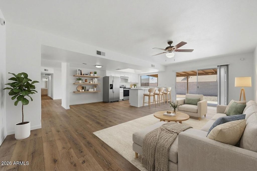 1643 E IMPALA Avenue, Mesa, AZ 85204