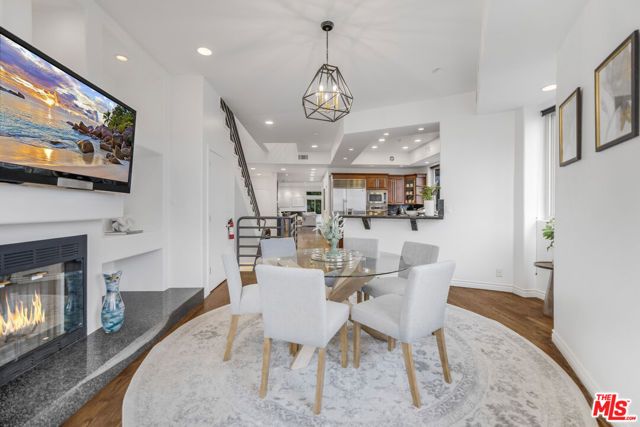 8507 Franklin Avenue, Los Angeles, CA 90069