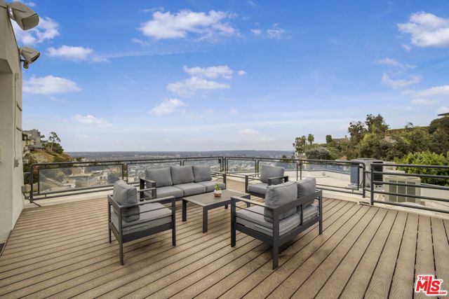 8507 Franklin Avenue, Los Angeles, CA 90069