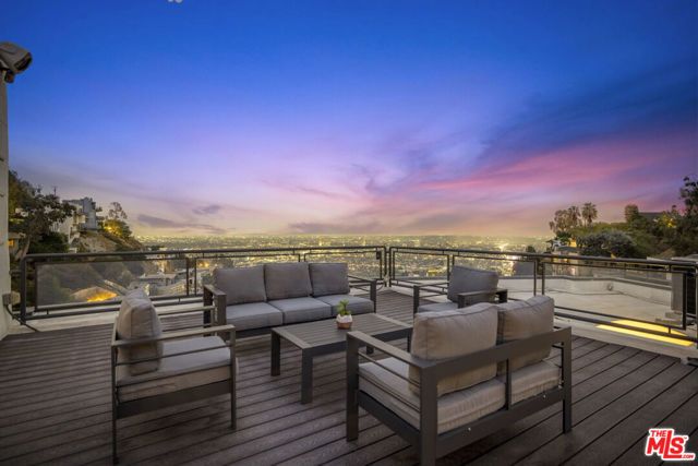 8507 Franklin Avenue, Los Angeles, CA 90069