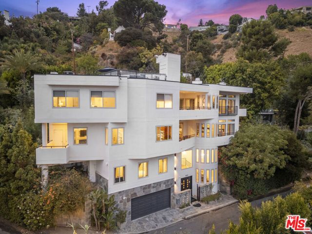 8507 Franklin Avenue, Los Angeles, CA 90069