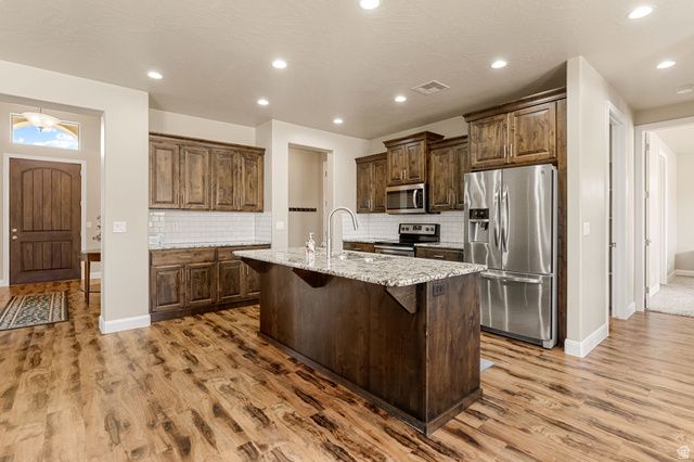 1114 N VIA DEL SOL, Washington, UT 84780