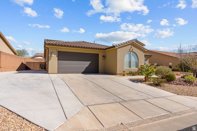 1114 N VIA DEL SOL, Washington, UT 84780