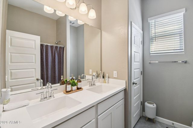 22800 N BOLIVIA Street, Maricopa, AZ 85138