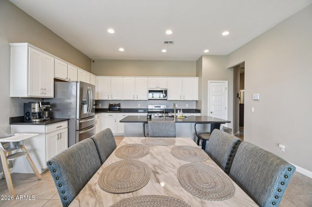 22800 N BOLIVIA Street, Maricopa, AZ 85138