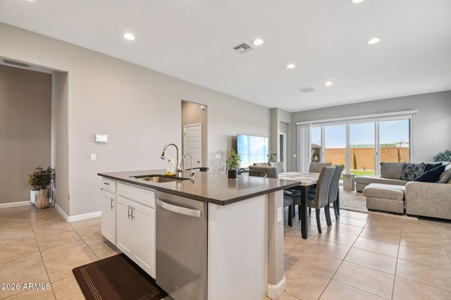 22800 N BOLIVIA Street, Maricopa, AZ 85138