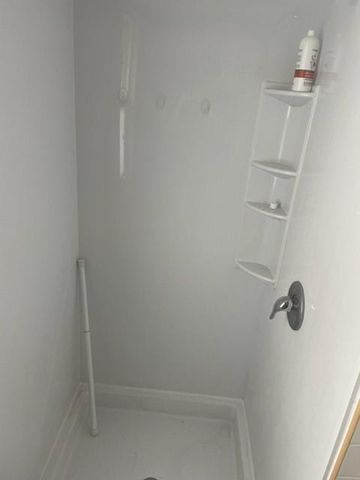 1901 Pierce St 7, Hollywood, FL 33020