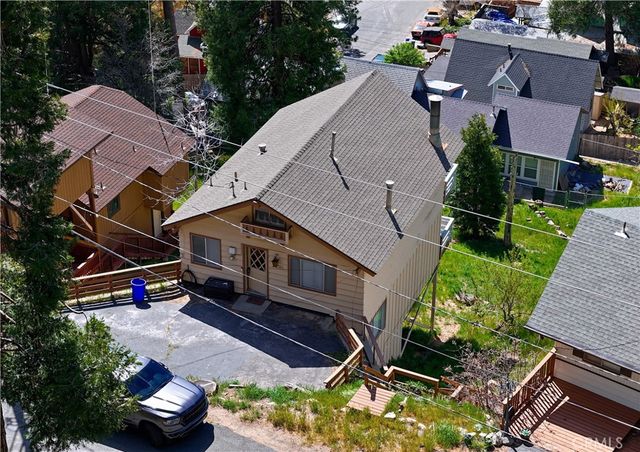 23755 Zuger, Crestline, CA 92325