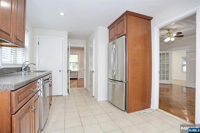 131 Highwood Avenue, Leonia, NJ 07605