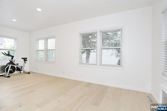 131 Highwood Avenue, Leonia, NJ 07605