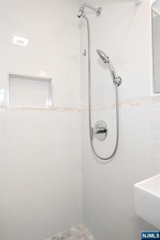 131 Highwood Avenue, Leonia, NJ 07605