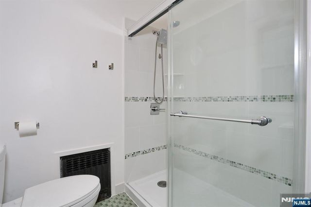 131 Highwood Avenue, Leonia, NJ 07605