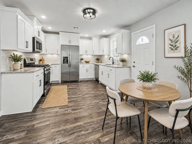639 Green Country Drive, Tahlequah, OK 74464
