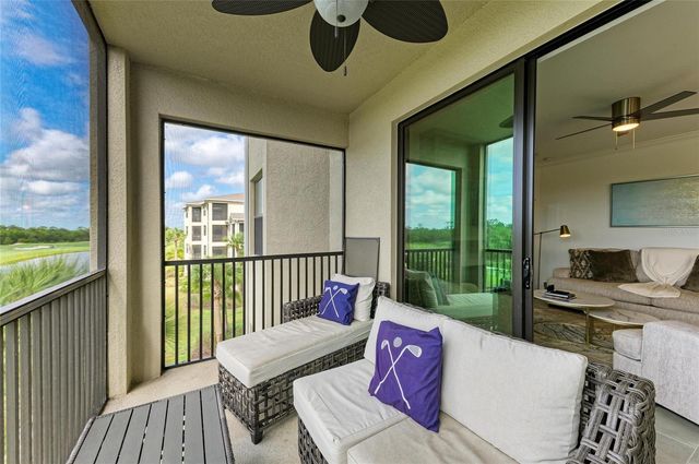 18114 GAWTHROP DRIVE 306, Bradenton, FL 34211