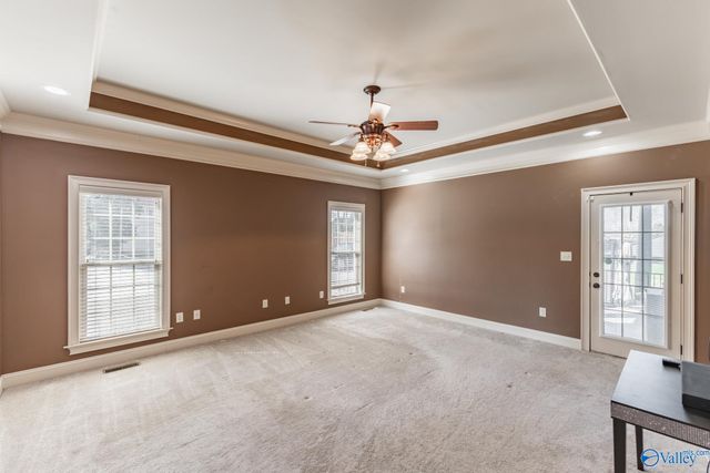 262 Twin Lakes Drive, New Market, AL 35761