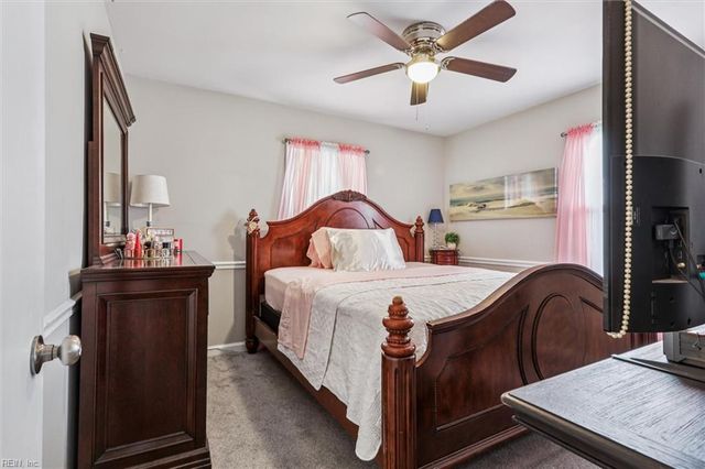 609 Woodfin RD, Newport News, VA 23605