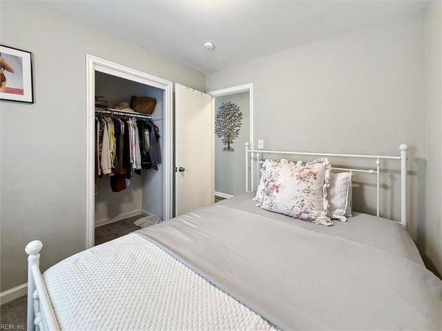609 Woodfin RD, Newport News, VA 23605