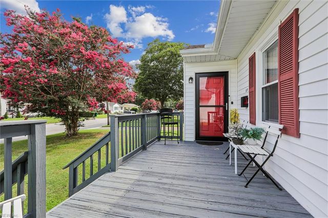 609 Woodfin RD, Newport News, VA 23605