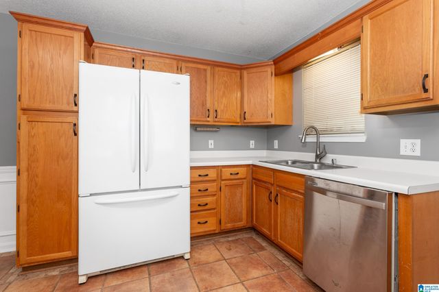6822 CHARLES DRIVE, Trussville, AL 35173
