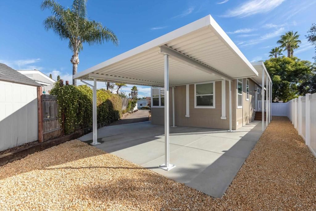 Image 4 of property listing at 971 Borden Road 118, San Marcos, CA 92069