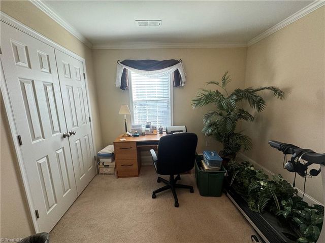 1542 Finwick Drive, Pfafftown, NC 27040