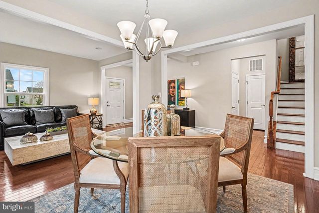 30 HICKORY VALLEY DR, Gilbertsville, PA 19525