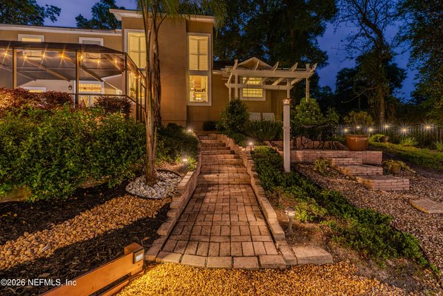 1795 COLONIAL Drive, Green Cove Springs, FL 32043