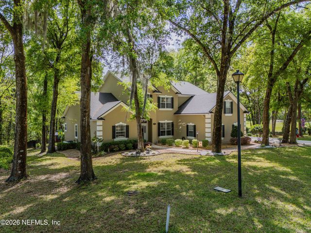 1795 COLONIAL Drive, Green Cove Springs, FL 32043
