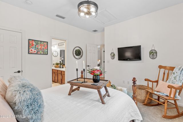 1795 COLONIAL Drive, Green Cove Springs, FL 32043