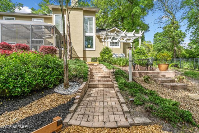 1795 COLONIAL Drive, Green Cove Springs, FL 32043