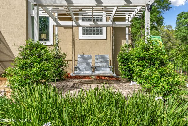 1795 COLONIAL Drive, Green Cove Springs, FL 32043