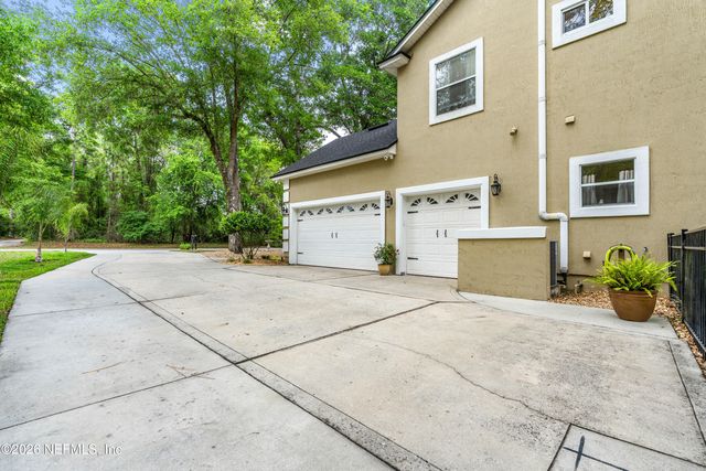 1795 COLONIAL Drive, Green Cove Springs, FL 32043