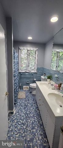 8200 CADWALADER AVE, Elkins Park, PA 19027