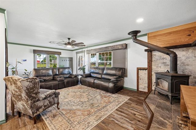 100657 S 3340 Road, Harrah, OK 73045