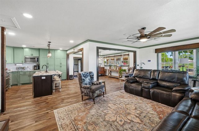 100657 S 3340 Road, Harrah, OK 73045