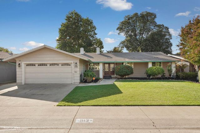 1131 Green Oaks Way, Lodi, CA 95240