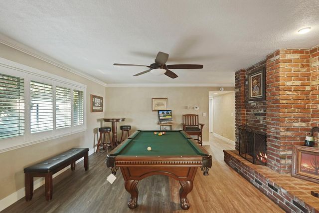 1131 Green Oaks Way, Lodi, CA 95240