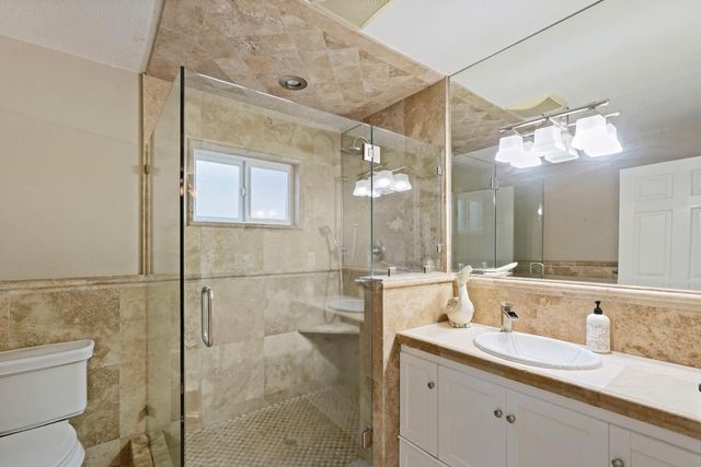 1131 Green Oaks Way, Lodi, CA 95240