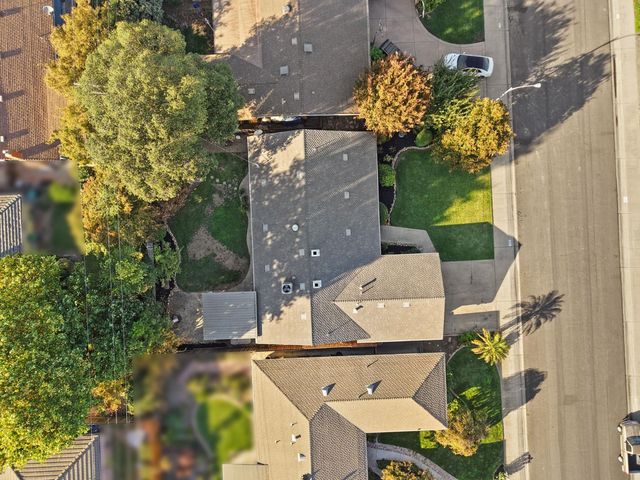 1131 Green Oaks Way, Lodi, CA 95240