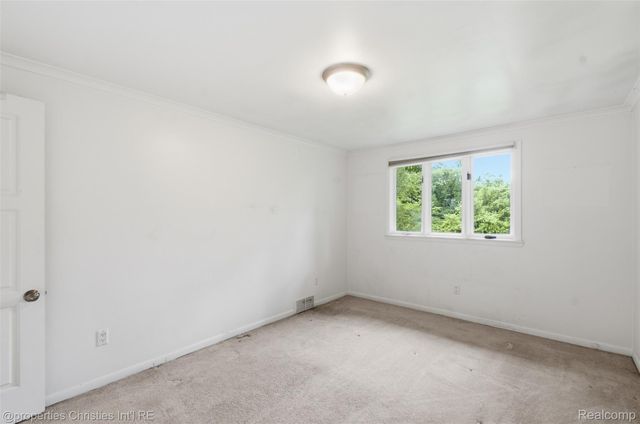 25310 Canterbury Road, Franklin Village, MI 48025