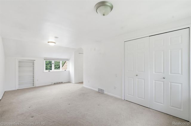 25310 Canterbury Road, Franklin Village, MI 48025