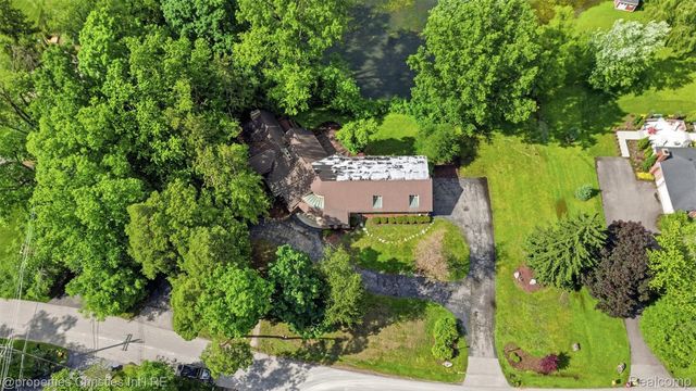 25310 Canterbury Road, Franklin Village, MI 48025