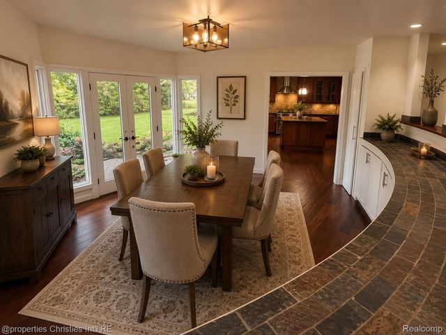 25310 Canterbury Road, Franklin Village, MI 48025
