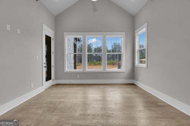 35 Stubbs Hill, Senoia, GA 30276