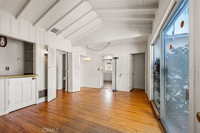 1569 Midvale Avenue, Los Angeles, CA 90024