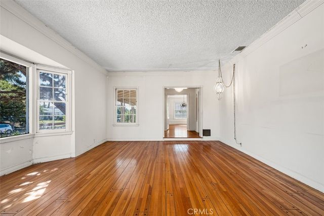 1569 Midvale Avenue, Los Angeles, CA 90024
