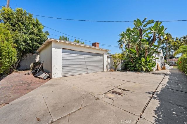 1569 Midvale Avenue, Los Angeles, CA 90024