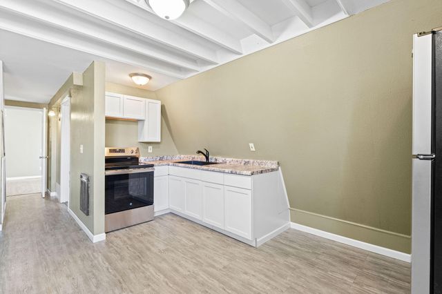 25 Bay Breeze Lane, Lampe, MO 65681
