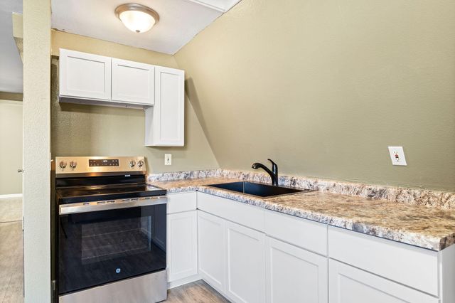 25 Bay Breeze Lane, Lampe, MO 65681