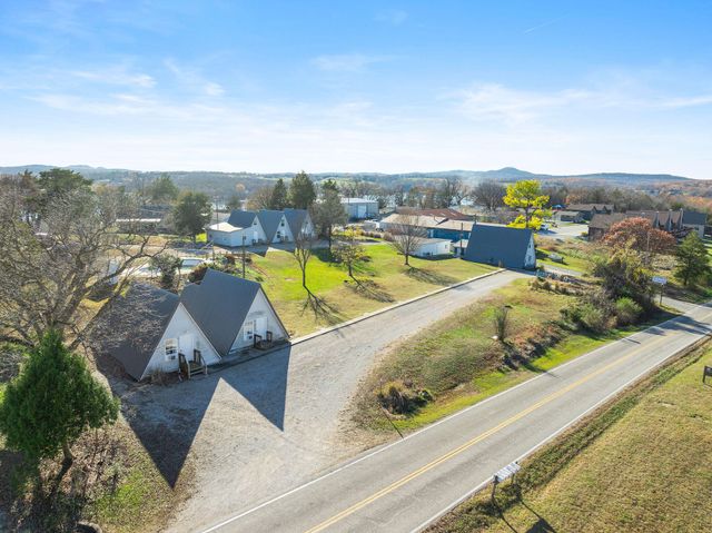 25 Bay Breeze Lane, Lampe, MO 65681